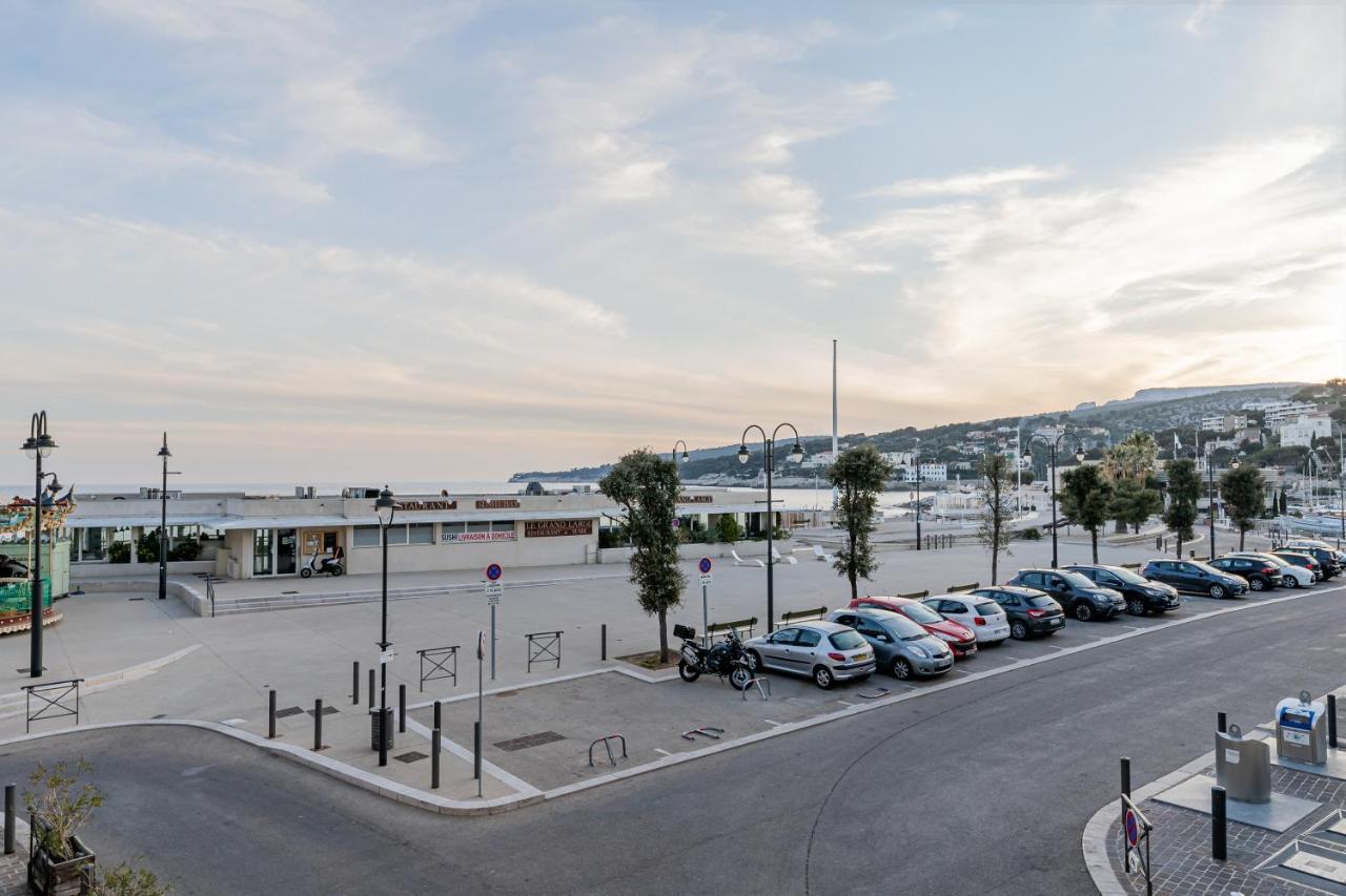 Les Pieds Dans L'eau Par Dodo-a-cassis